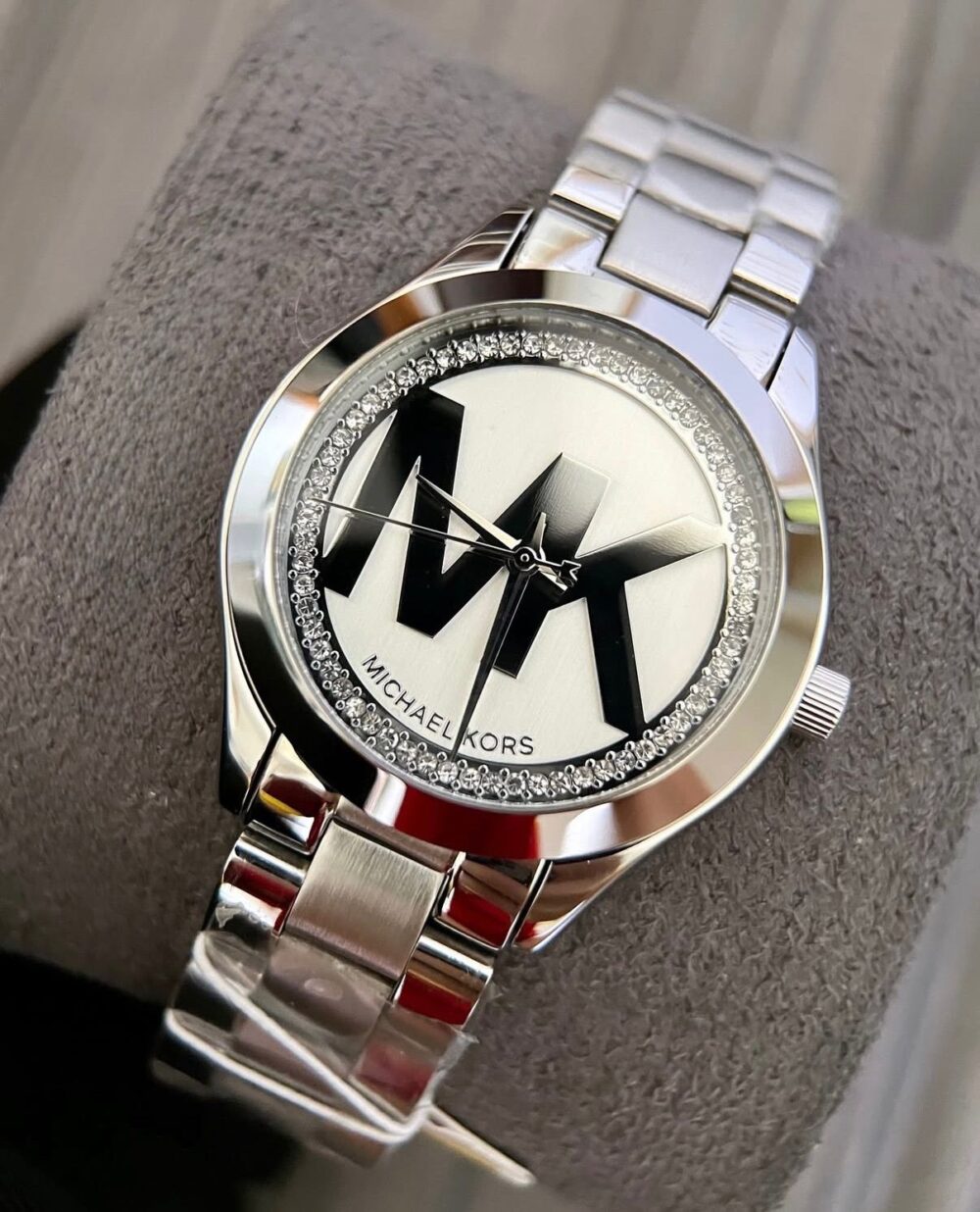 Michael Kors Slim Runway For Women's - Image 3